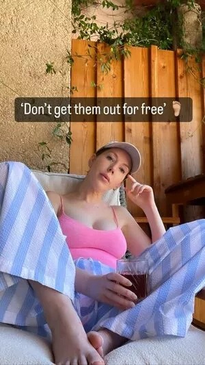 Katherine Ryan OnlyFans Leaked Free Thumbnail Picture - #RbCqX9Wkex