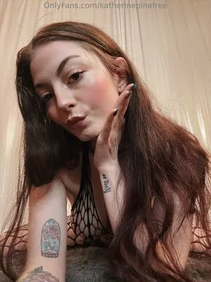 Katherinepinefree OnlyFans Leaked Free Thumbnail Picture - #NwGgADKCYE