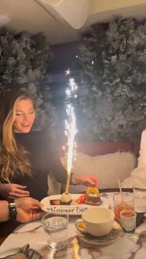 Katheryn Winnick OnlyFans Leaked Free Thumbnail Picture - #DMNSmmcSRi