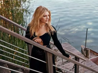 Katheryn Winnick OnlyFans Leaked Free Thumbnail Picture - #NP9F7ZMpxi