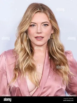 Katherynwinnick OnlyFans Leaked Free Thumbnail Picture - #ZxOC2GE79Q