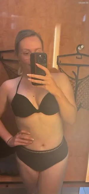 Kathitt8s OnlyFans Leaked Free Thumbnail Picture - #yIC27pByes