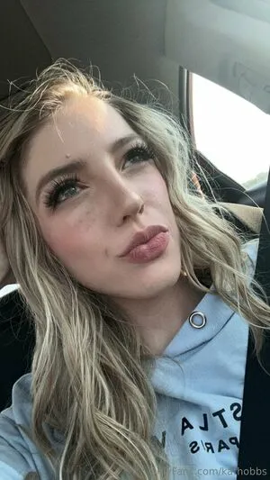 Kathobbs OnlyFans Leaked Free Thumbnail Picture - #b2GzftAiom