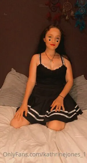 Kathrinejones OnlyFans Leaked Free Thumbnail Picture - #8d7vpnw8QM