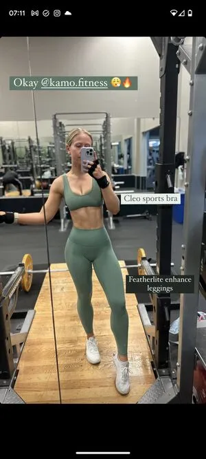 Kathryn Mueller OnlyFans Leaked Free Thumbnail Picture - #DzrepbCVQ1