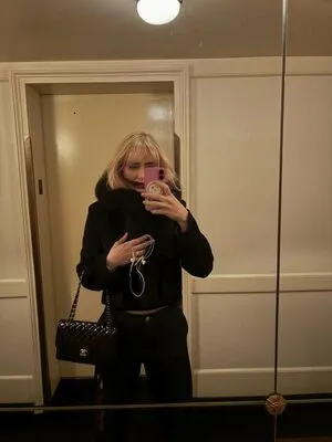 Kathryn Newton OnlyFans Leaked Free Thumbnail Picture - #6LsxRWalUp