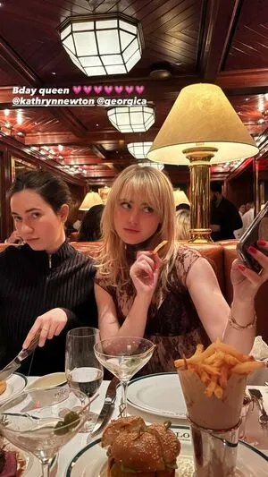 Kathryn Newton OnlyFans Leaked Free Thumbnail Picture - #CbFmt5uB54