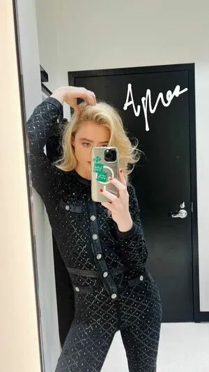 Kathryn Newton OnlyFans Leaked Free Thumbnail Picture - #LUKjSovmS6