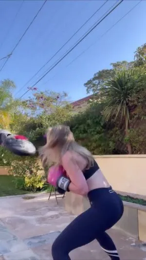 Kathryn Newton OnlyFans Leaked Free Thumbnail Picture - #PZPMuCRzSh