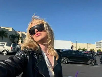 Kathryn Newton OnlyFans Leaked Free Thumbnail Picture - #XE8kKEBg5u