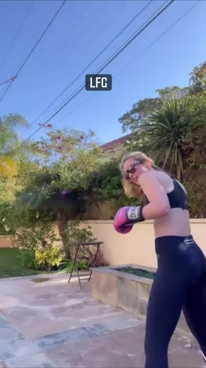 Kathryn Newton OnlyFans Leaked Free Thumbnail Picture - #drxPCUGY9z