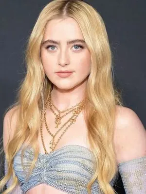 Kathryn Newton OnlyFans Leaked Free Thumbnail Picture - #yQQrgegsJx