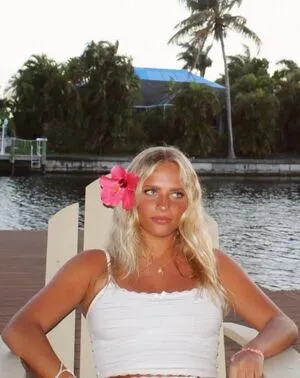 Kathryn Ortmeier OnlyFans Leaked Free Thumbnail Picture - #T7I3I4JQUx