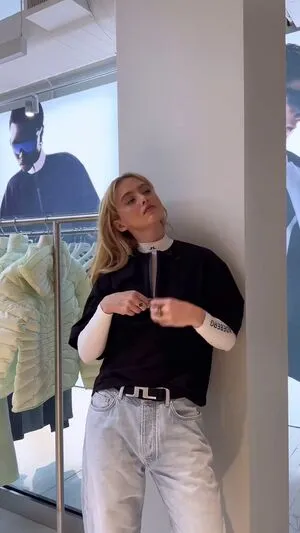 Kathrynton OnlyFans Leaked Free Thumbnail Picture - #6UGVVLljaq