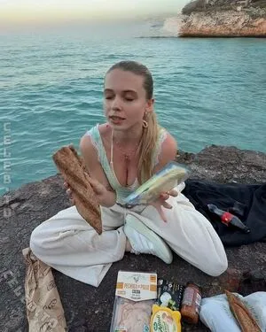 Kati Ktr OnlyFans Leaked Free Thumbnail Picture - #c1Ch8BTPal