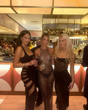 Katie Austin OnlyFans Leaked Free Thumbnail Picture - #yFn1AAHklB
