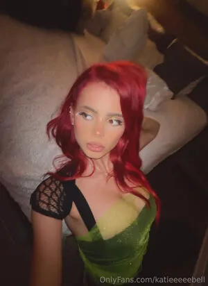 Katie Bell OnlyFans Leaked Free Thumbnail Picture - #4WXFXY4SO5