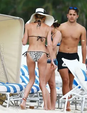 Katie Cassidy OnlyFans Leaked Free Thumbnail Picture - #MjyEb7M66D