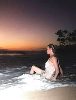 Katie Cassidy OnlyFans Leaked Free Thumbnail Picture - #NhkXtsW1Sh