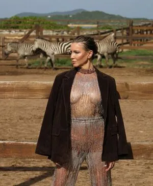 Katie Cassidy OnlyFans Leaked Free Thumbnail Picture - #gO7d7ewIc6