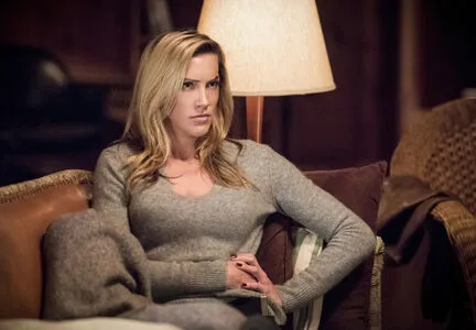 Katie Cassidy OnlyFans Leaked Free Thumbnail Picture - #radRAETHse