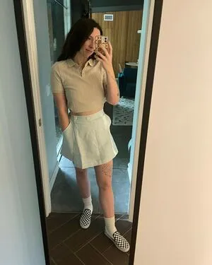 Katie Crutchfield OnlyFans Leaked Free Thumbnail Picture - #CRx7fMgyEA