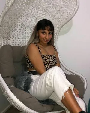 Katie Delaine OnlyFans Leaked Free Thumbnail Picture - #npw1W1mhsp