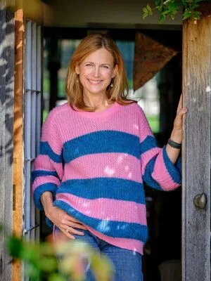 Katie Derham OnlyFans Leaked Free Thumbnail Picture - #vWcBEWm0uz