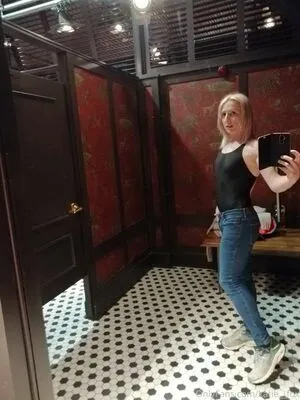 Katie Fox OnlyFans Leaked Free Thumbnail Picture - #M0FZhsia8c