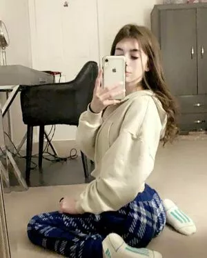 Katie Isnor OnlyFans Leaked Free Thumbnail Picture - #mmoVEKUJ49