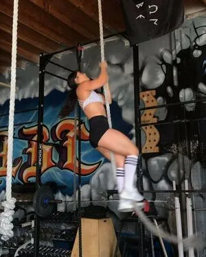 Katie Jones OnlyFans Leaked Free Thumbnail Picture - #4rg07aW1t6