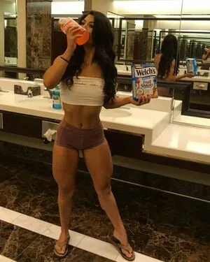 Katie Jones OnlyFans Leaked Free Thumbnail Picture - #UEgGtUS4iY