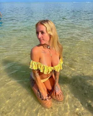 Katie Lawrence OnlyFans Leaked Free Thumbnail Picture - #s6sZSEqc6c