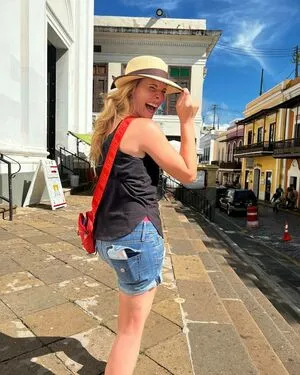 Katie Leclerc OnlyFans Leaked Free Thumbnail Picture - #g3m2Gk5VcO