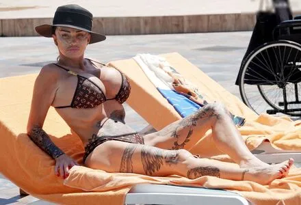 Katie Price OnlyFans Leaked Free Thumbnail Picture - #0no2FVhKYl