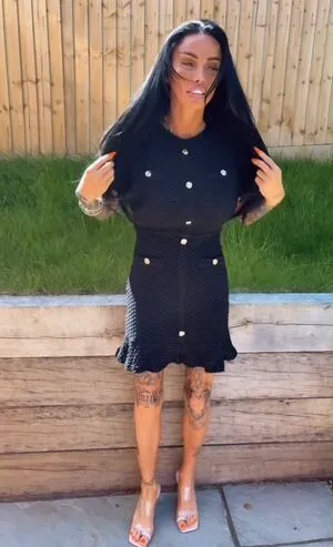 Katie Price OnlyFans Leaked Free Thumbnail Picture - #2Pjgz7KLcz