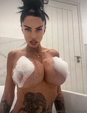 Katie Price OnlyFans Leaked Free Thumbnail Picture - #GsFlhpKFly
