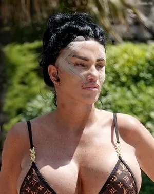 Katie Price OnlyFans Leaked Free Thumbnail Picture - #NcDvJji7Wy