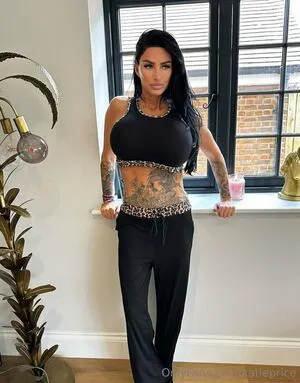 Katie Price OnlyFans Leaked Free Thumbnail Picture - #PB8vfVv2yE