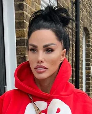 Katie Price OnlyFans Leaked Free Thumbnail Picture - #S9BcRcdFar
