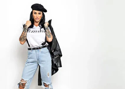 Katie Price OnlyFans Leaked Free Thumbnail Picture - #fEV4dbvAu6