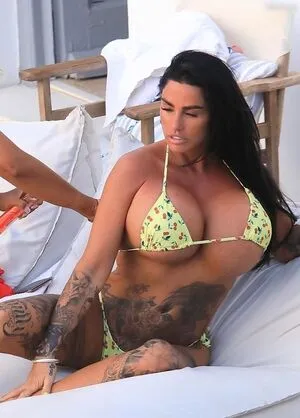 Katie Price OnlyFans Leaked Free Thumbnail Picture - #pq78yy7ZLq