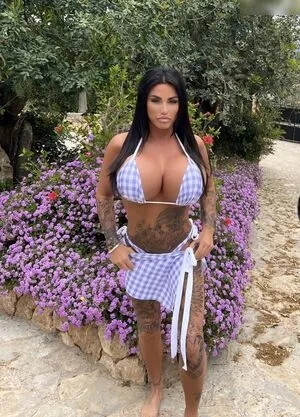 Katie Price OnlyFans Leaked Free Thumbnail Picture - #vyEIGs8oaw
