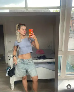 Katie Sands OnlyFans Leaked Free Thumbnail Picture - #FH35xkSa4Z