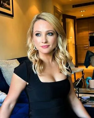 Katie Shanahan OnlyFans Leaked Free Thumbnail Picture - #Fs2VsDIiho