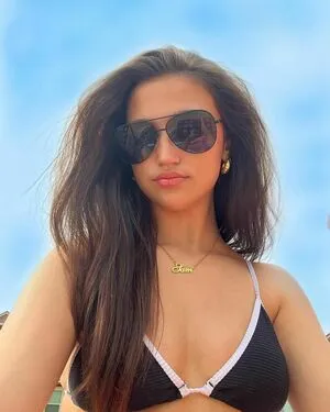 Katie Thompson OnlyFans Leaked Free Thumbnail Picture - #9QiI2q290b