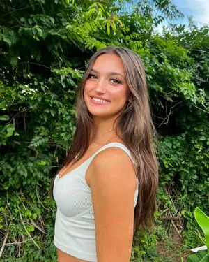 Katie Thompson OnlyFans Leaked Free Thumbnail Picture - #DhMGzQx2g3