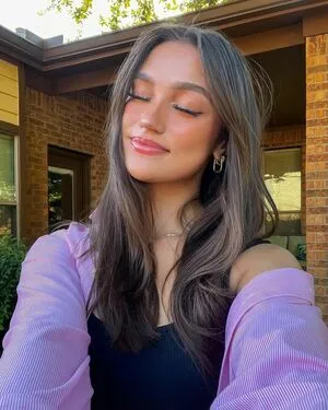 Katie Thompson OnlyFans Leaked Free Thumbnail Picture - #OK7eWtSXDo