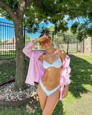 Katie Thompson OnlyFans Leaked Free Thumbnail Picture - #UTtE3b3JFn