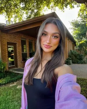 Katie Thompson OnlyFans Leaked Free Thumbnail Picture - #VIwVOlsar0